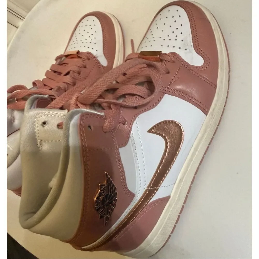 Nike Air Womens Jordan Mid SE Trainers Sneaker FB9892-670 Stardust Copper Sz 6.5